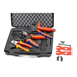 Narzędzia do montażu instalacji fotowoltaicznych w zestawie Knipex